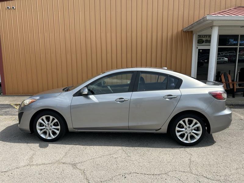 Mazda MAZDA3 s Sport 4-Door 2010
