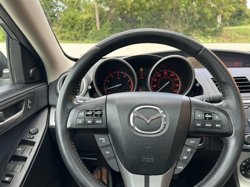 Mazda MAZDA3 s Sport 4-Door 2010