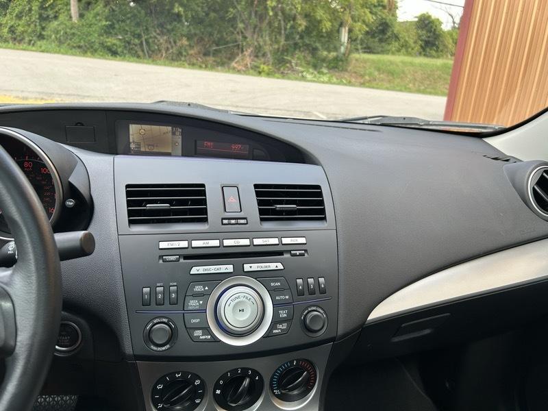 Mazda MAZDA3 s Sport 4-Door 2010