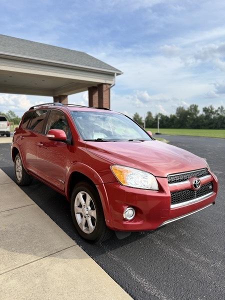 Toyota RAV4 Limited V6 4WD 2012