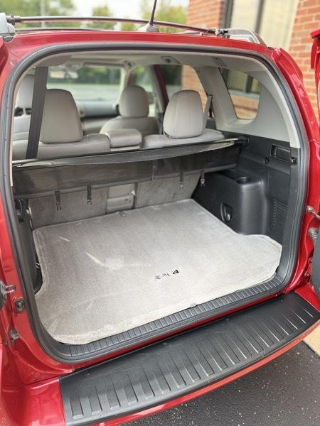 Toyota RAV4 Limited V6 4WD 2012