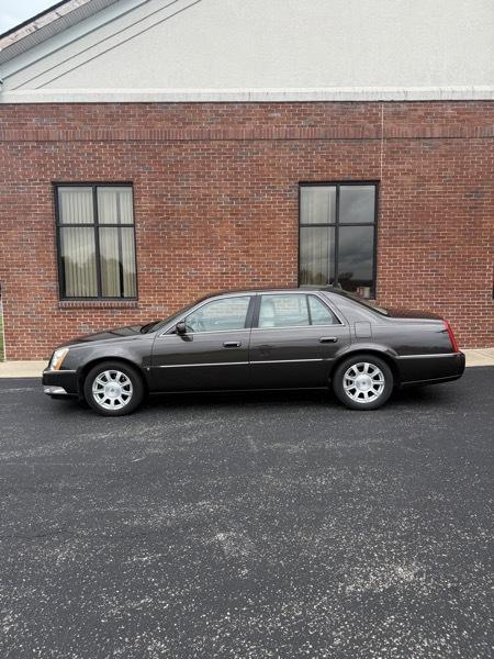 Cadillac DTS Luxury II 2008