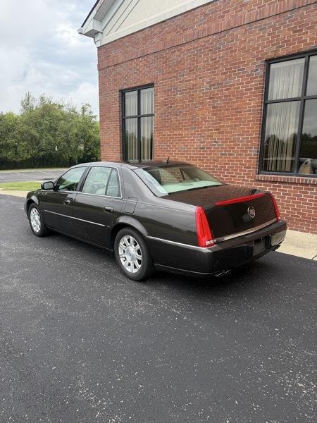 Cadillac DTS Luxury II 2008