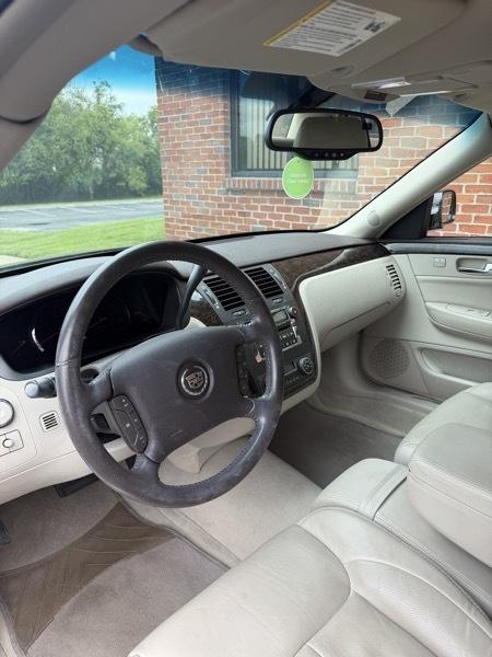 Cadillac DTS Luxury II 2008