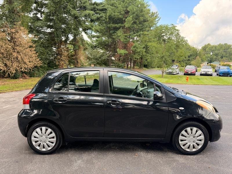 Toyota Yaris Liftback 5-Door AT 2009