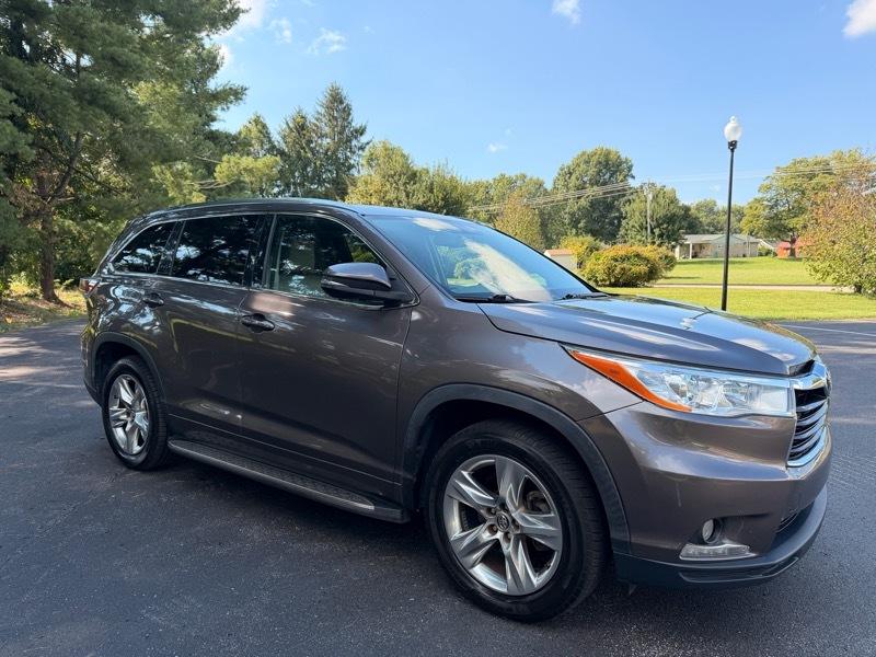 Toyota Highlander  2016