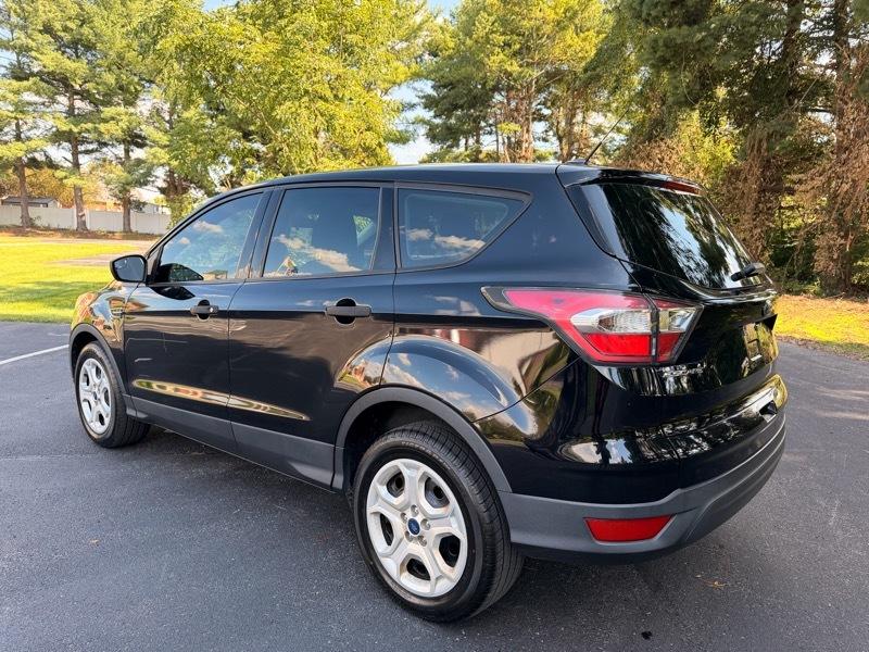 Ford Escape S FWD 2017