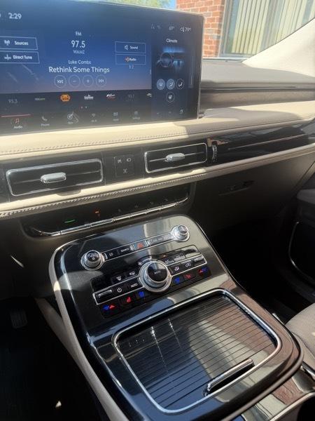 Lincoln Nautilus Reserve AWD 2022