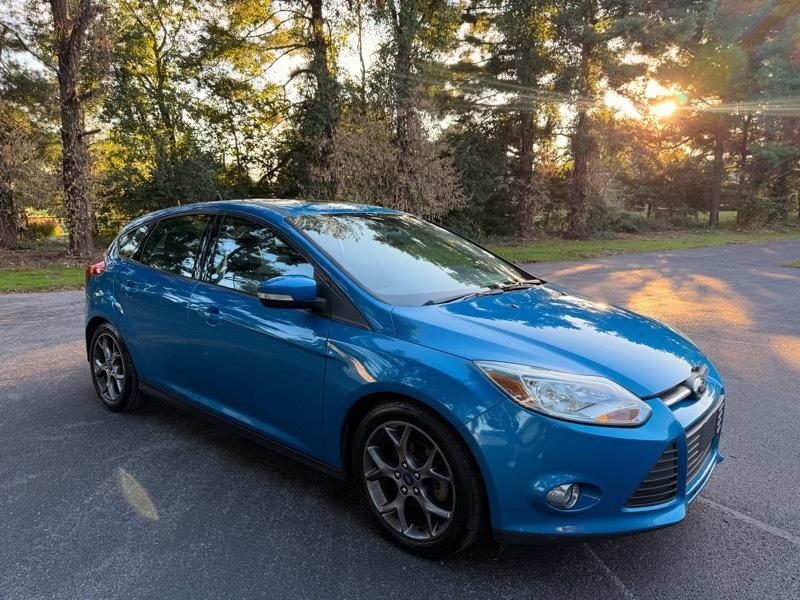 Ford Focus SE Hatch 2014