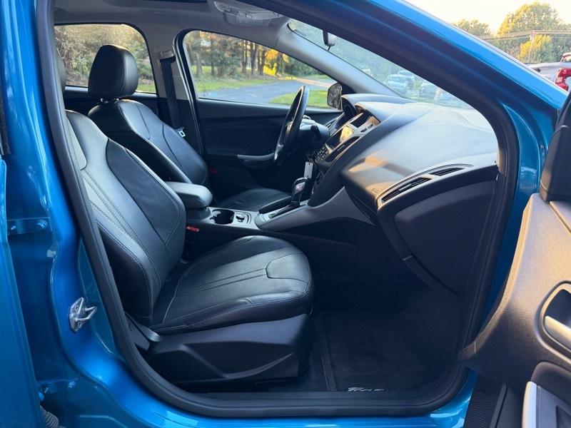 Ford Focus SE Hatch 2014