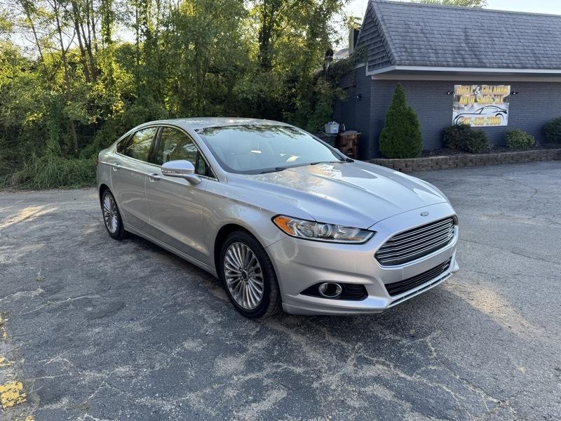 Ford Fusion Titanium 2016