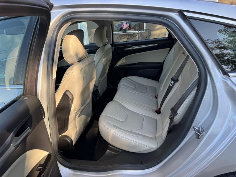 Ford Fusion Titanium 2016