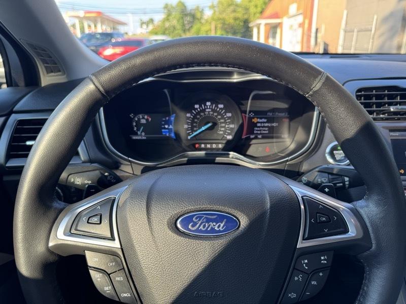 Ford Fusion Titanium 2016