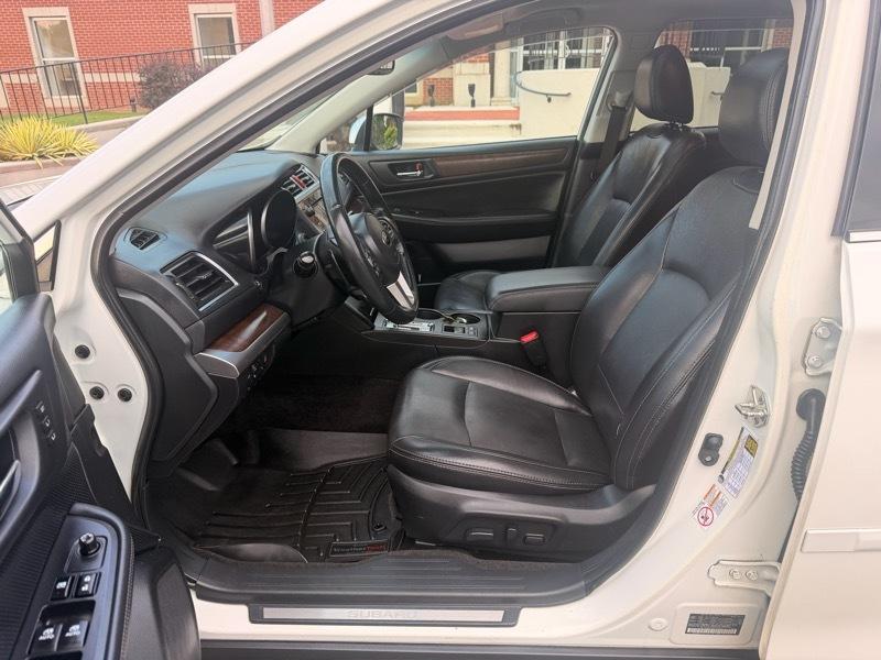 Subaru Outback 2.5i Limited 2015