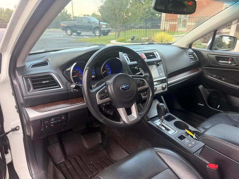 Subaru Outback 2.5i Limited 2015