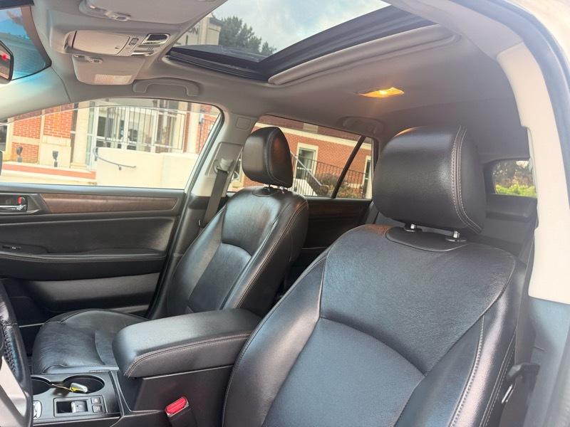 Subaru Outback 2.5i Limited 2015