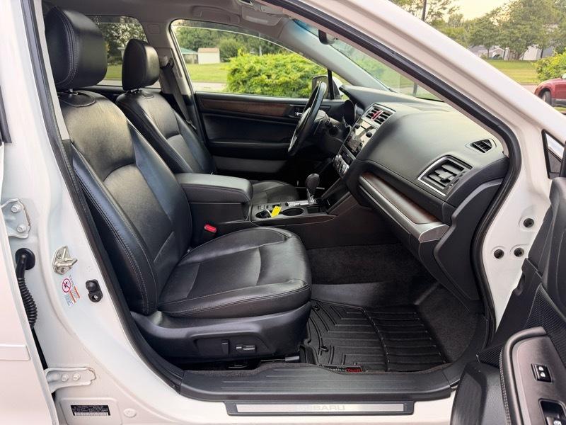 Subaru Outback 2.5i Limited 2015