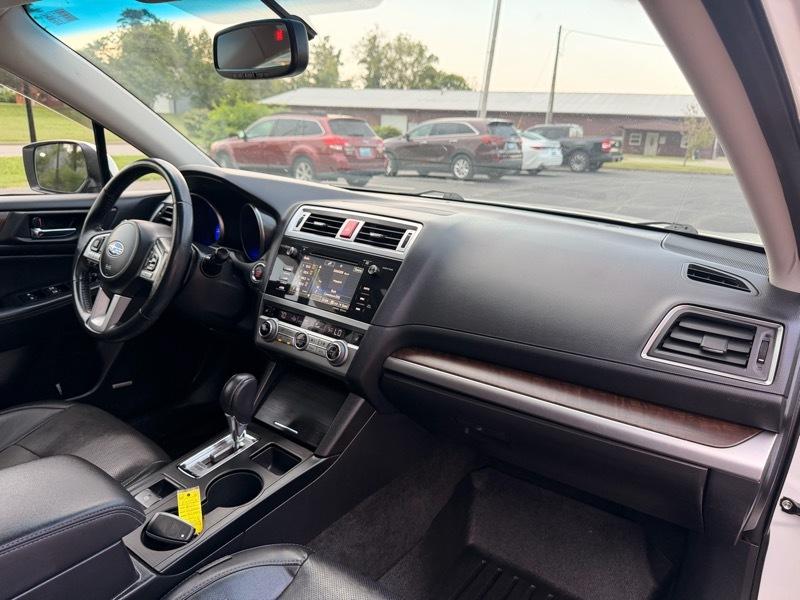 Subaru Outback 2.5i Limited 2015