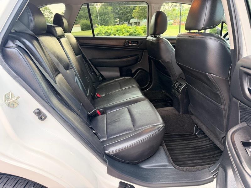 Subaru Outback 2.5i Limited 2015