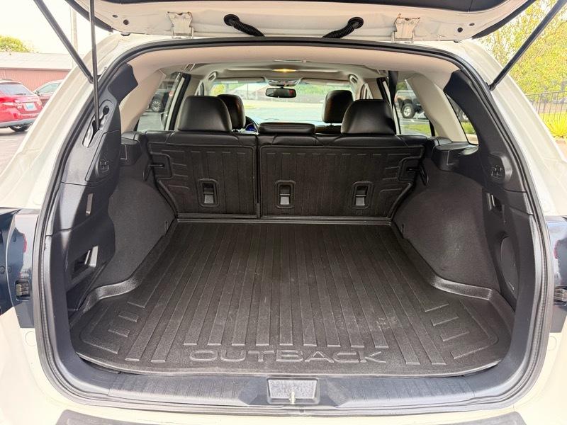 Subaru Outback 2.5i Limited 2015