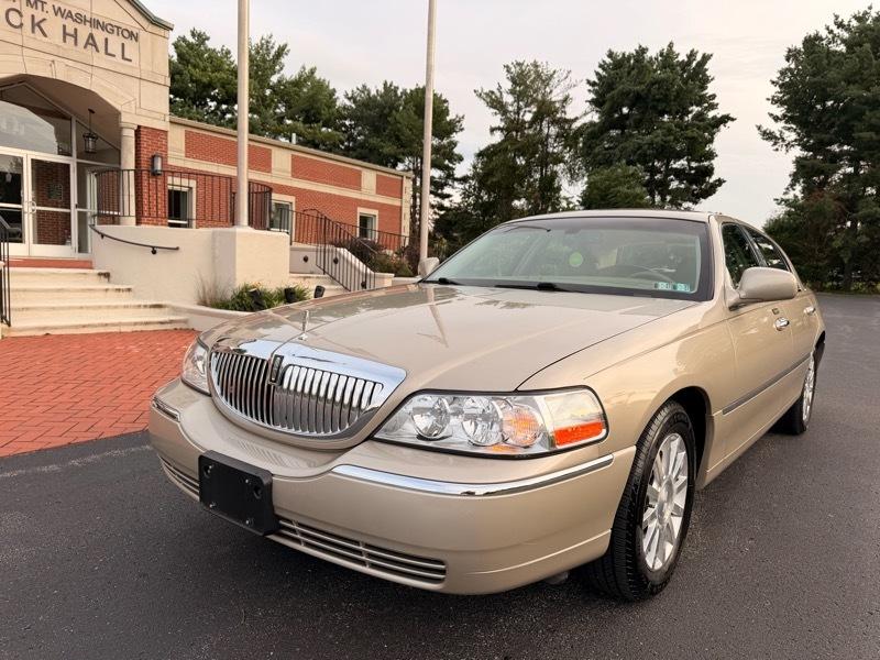 Lincoln Town Car Signature 2007
