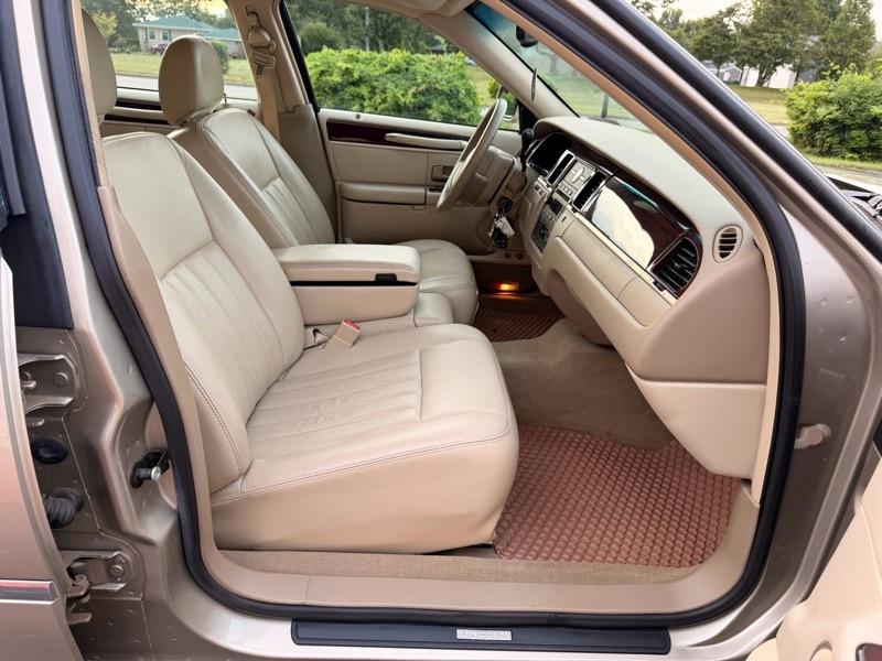 Lincoln Town Car Signature 2007