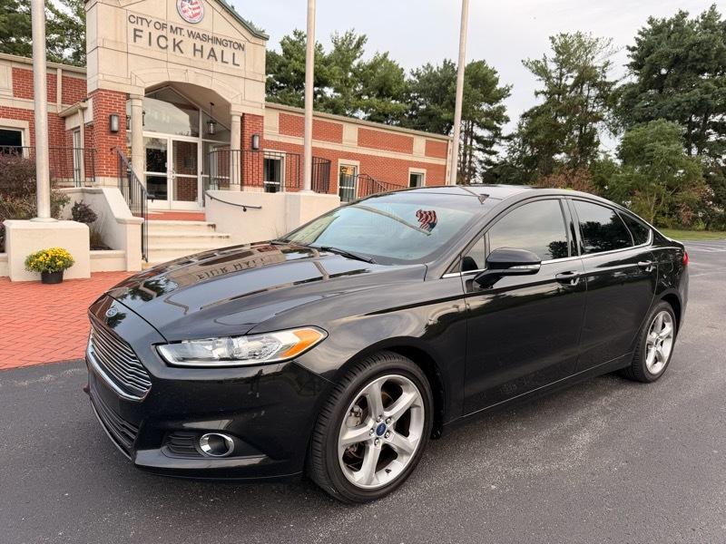 Ford Fusion SE 2013