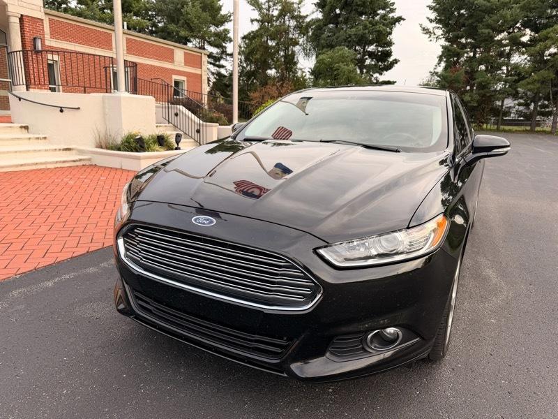 Ford Fusion SE 2013
