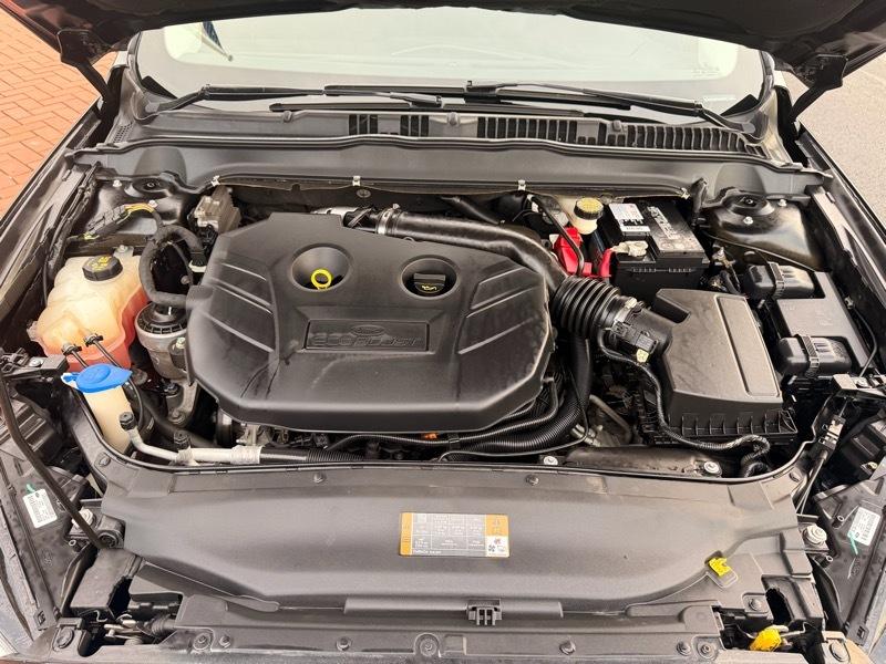 Ford Fusion SE 2013