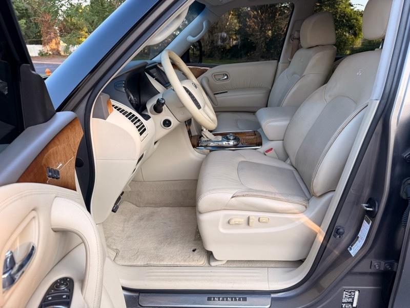 Infiniti QX80 4WD 2014