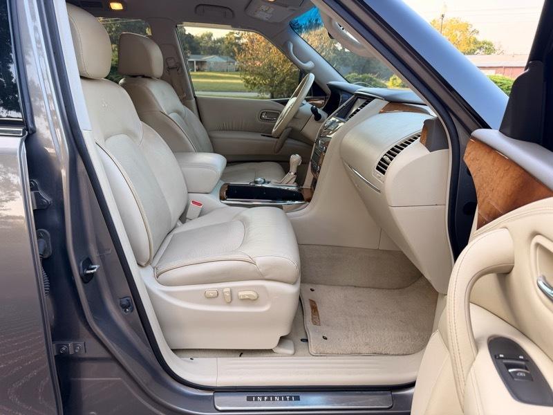 Infiniti QX80 4WD 2014