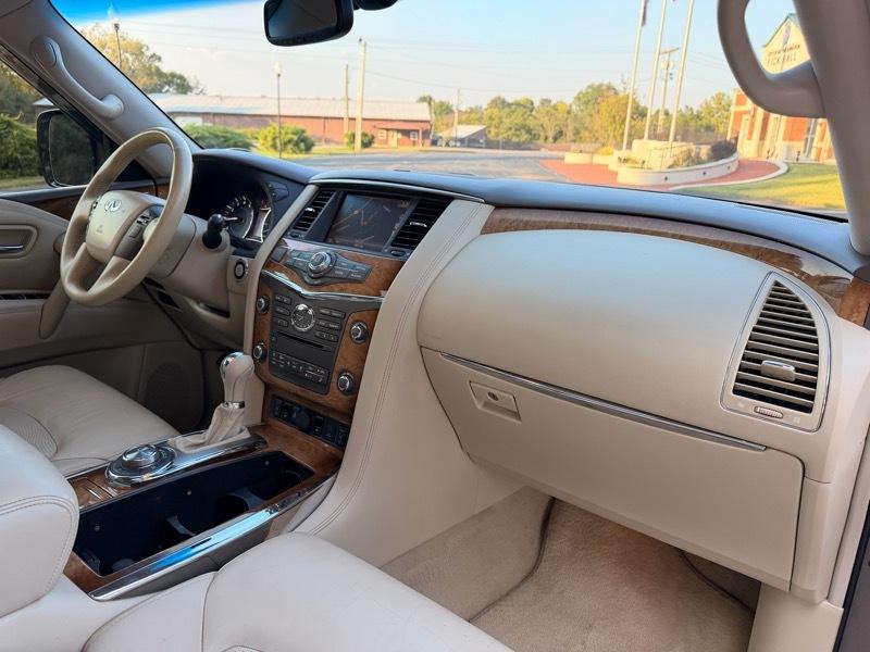 Infiniti QX80 4WD 2014