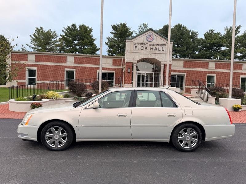 Cadillac DTS  2007