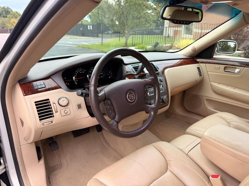 Cadillac DTS  2007