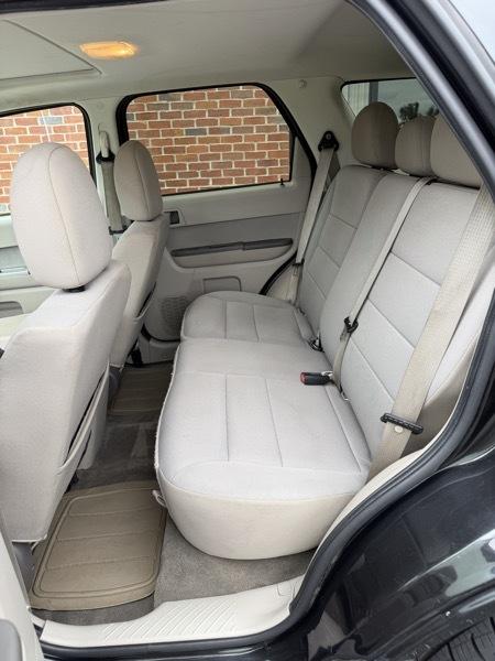 Ford Escape XLT FWD 2011
