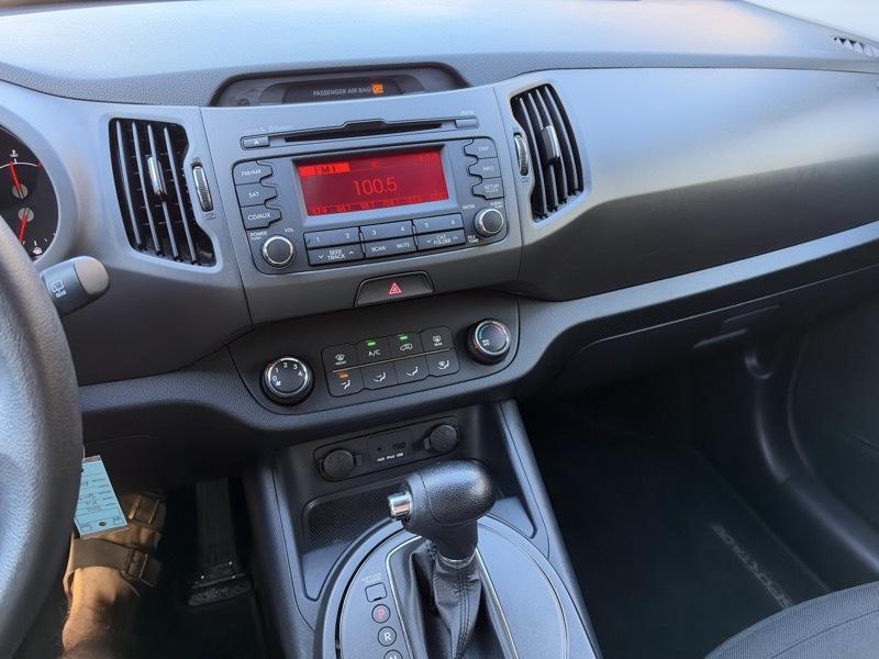 Kia Sportage LX AWD 2012
