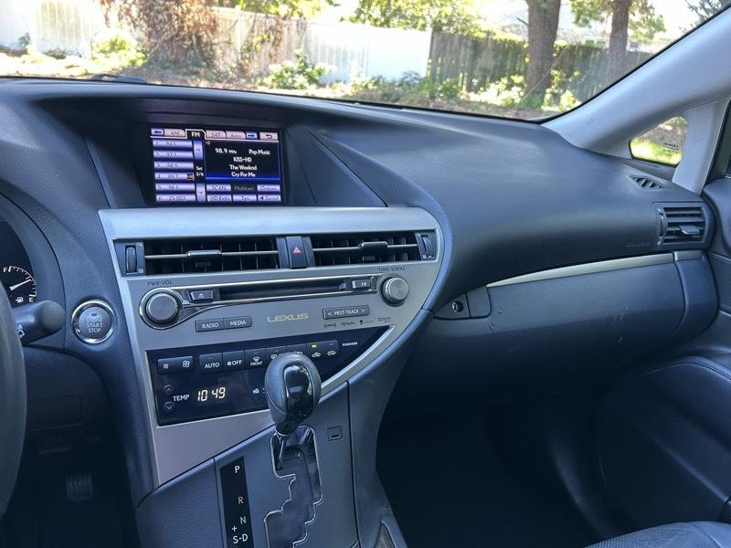 Ford Focus SE Sedan 2008