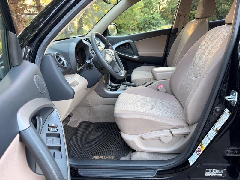 Toyota RAV4  2008