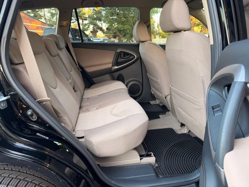 Toyota RAV4  2008