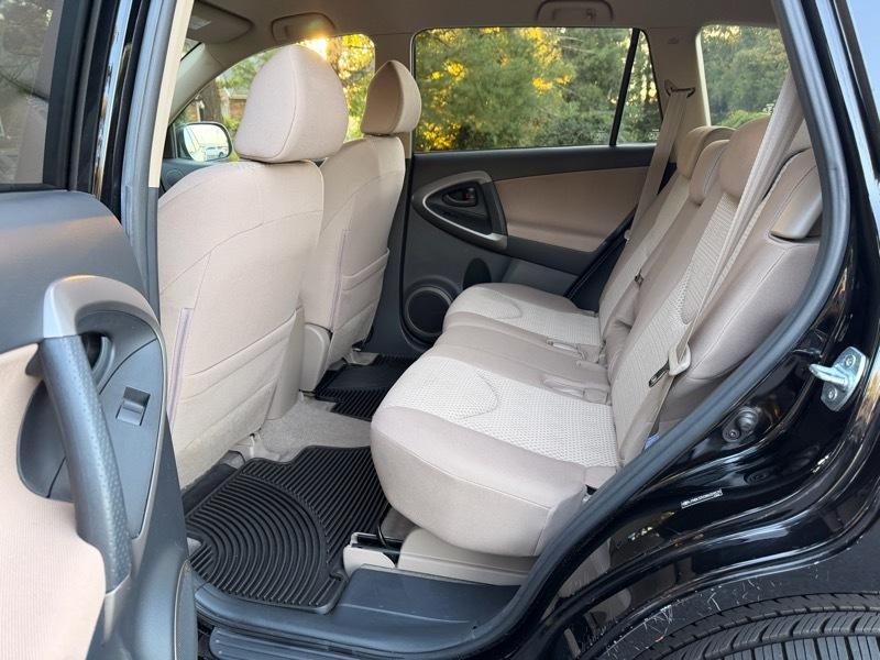Toyota RAV4  2008