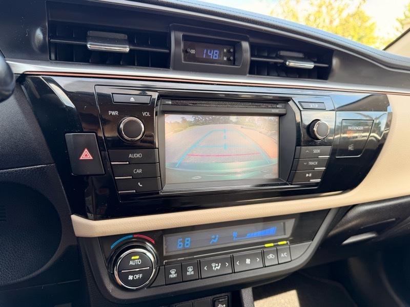 Toyota Corolla  2014