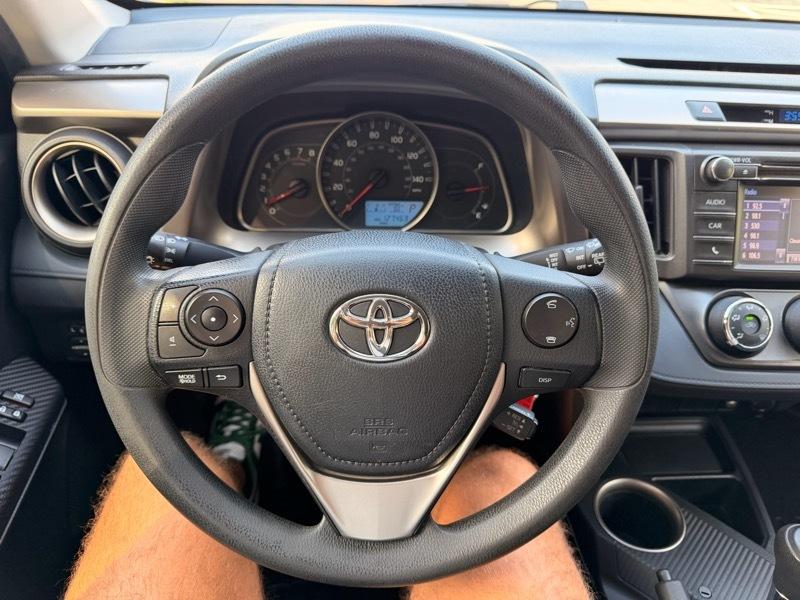 Toyota RAV4 LE AWD 2015