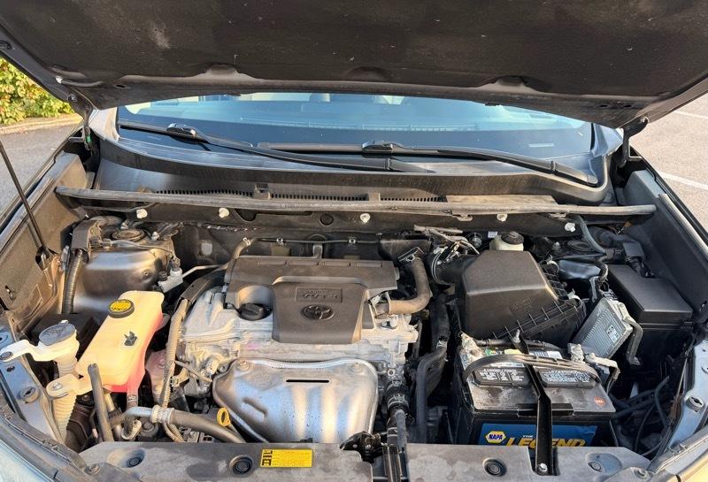 Toyota RAV4 XLE FWD 2015