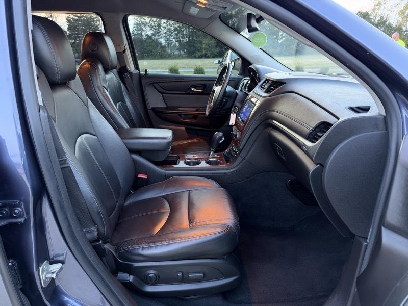 Chevrolet Traverse 2LT FWD 2014
