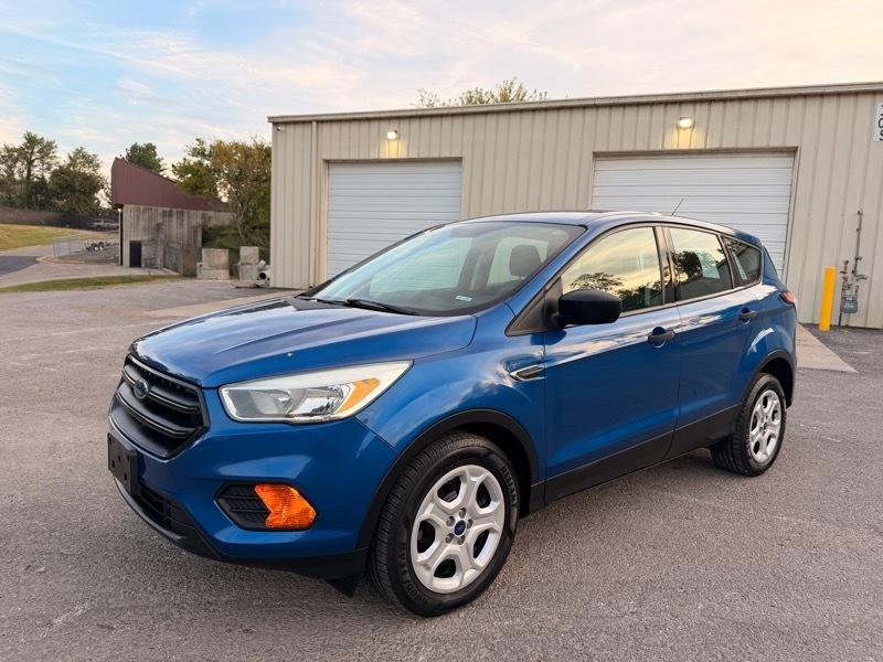 2017 Ford Escape S 2.5L FWD