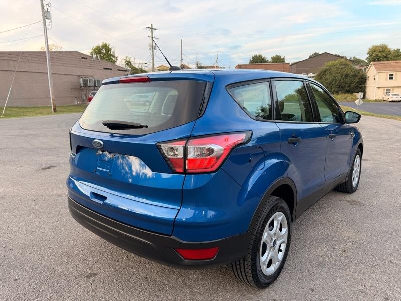 Ford Escape  2017