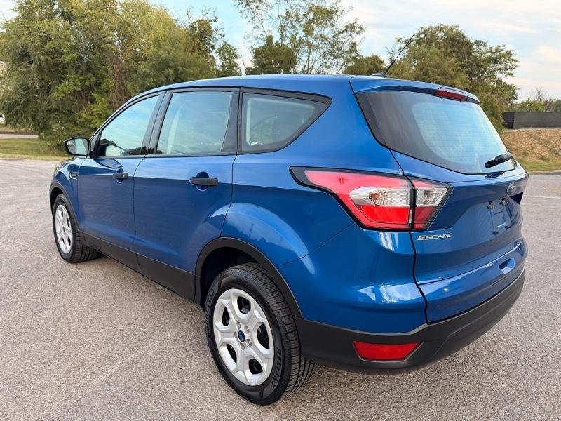 Ford Escape  2017