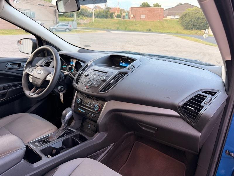 Ford Escape  2017