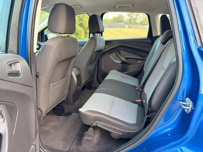 Ford Escape  2017