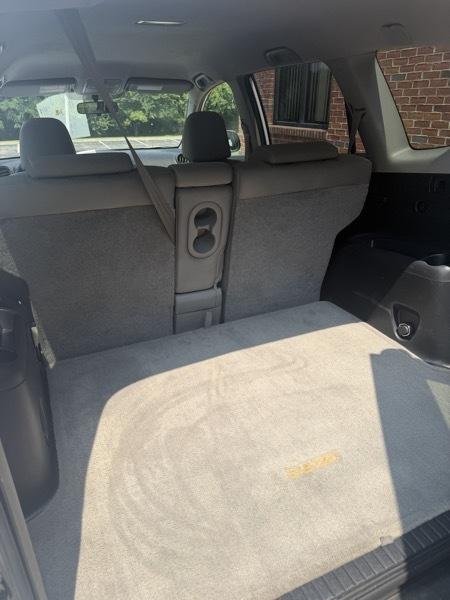 Toyota RAV4 Base I4 2WD 2010
